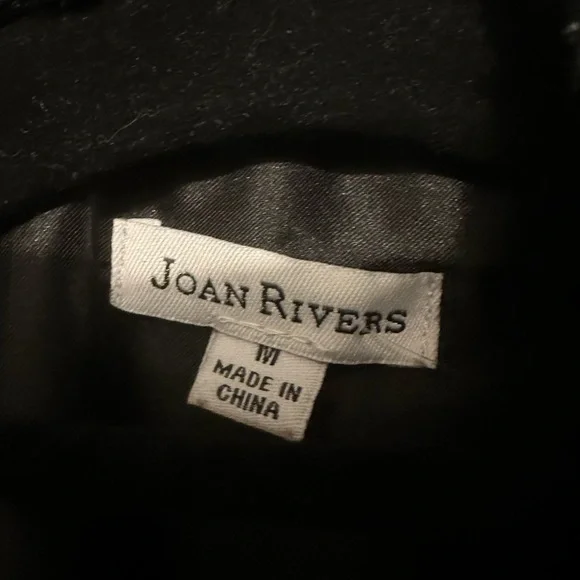 Joan Rivers Gorgeous Black w/Sequins Faux Fur Vest Size M NWOT - Picture 9 of 9